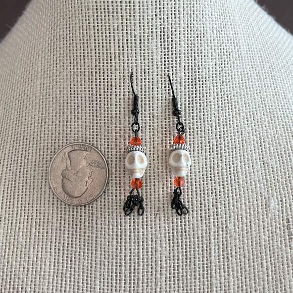🧡💀Handmade Skull Earrings 💀🧡 - Picture 7 of 10